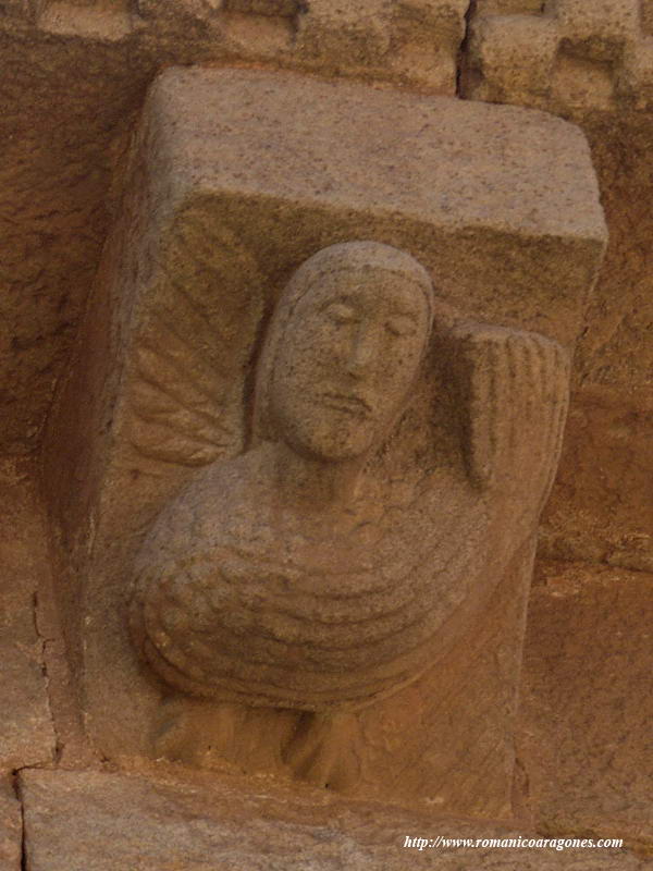 CANECILLO CON ESQUEMÁTICA SIRENA